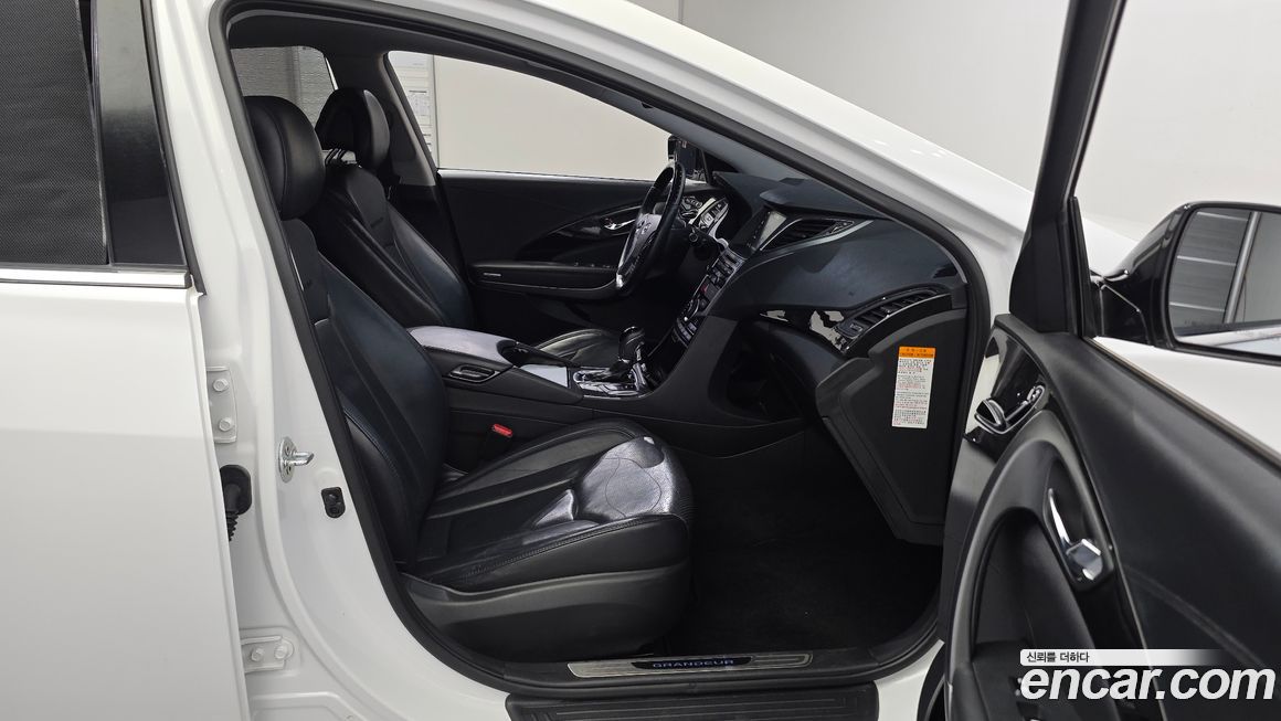 Hyundai Grandeur 2016