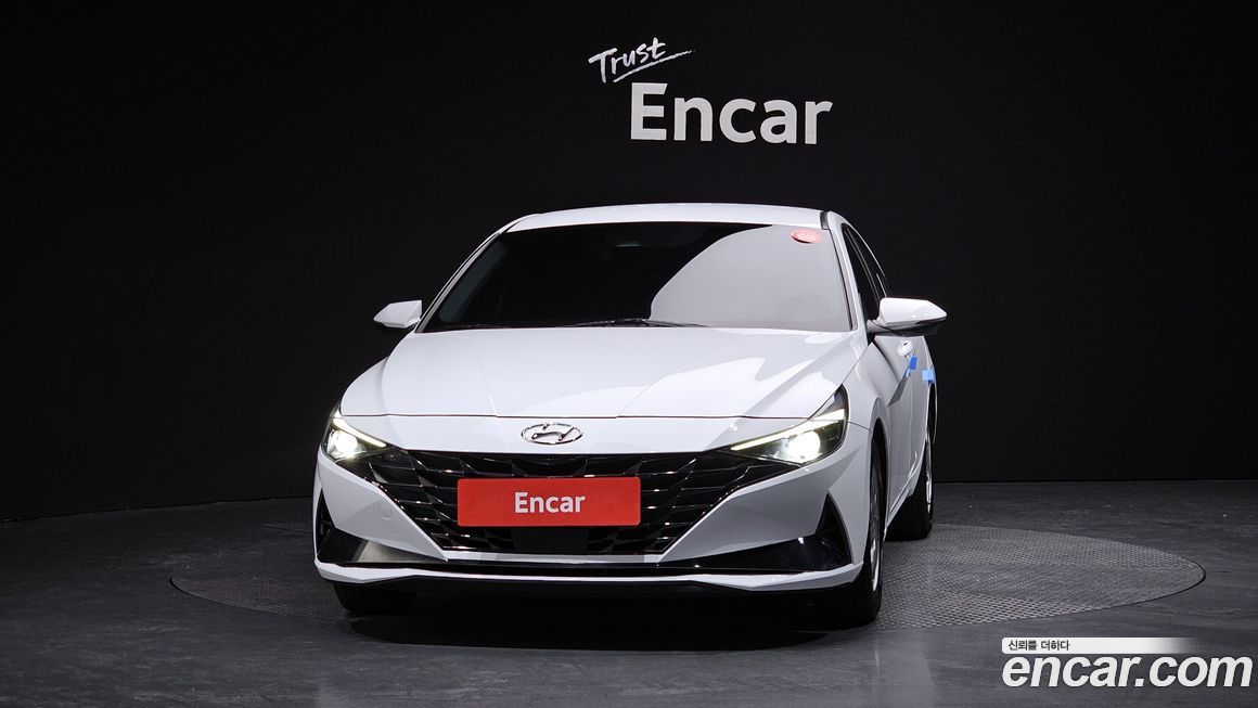 Hyundai AVANTE 2022