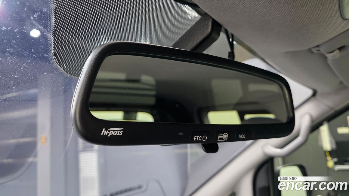 Hyundai Starex 2019