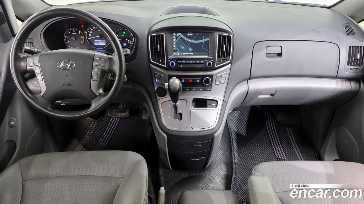 Hyundai Starex 2019