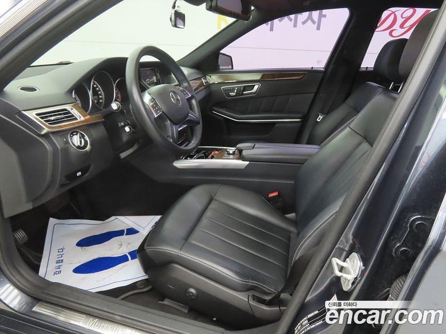 Mercedes-Benz E-Class 2016