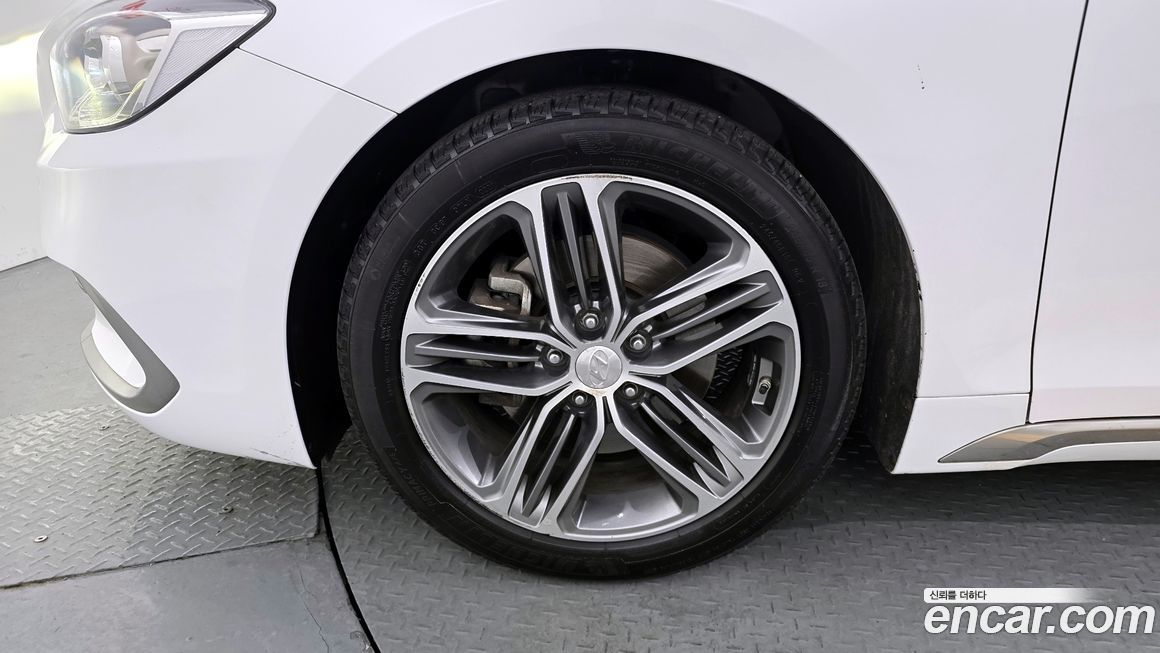 Hyundai Grandeur 2017