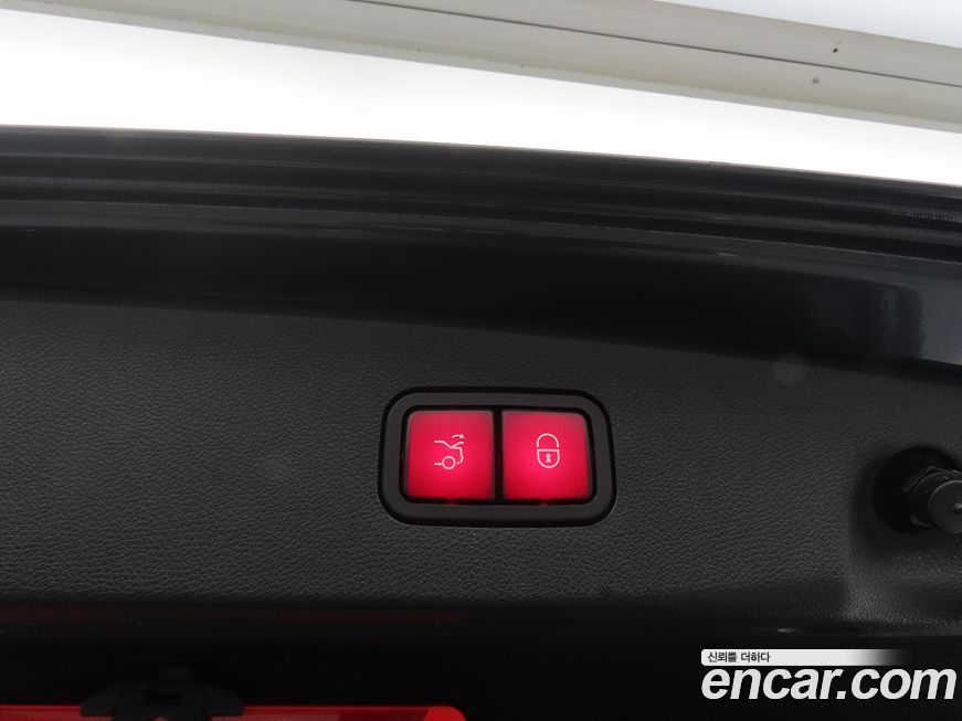 Mercedes-Benz E-Class 2016