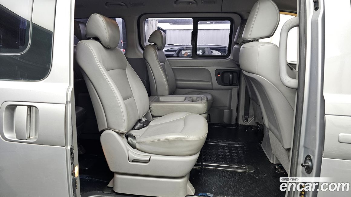 Hyundai Starex 2017