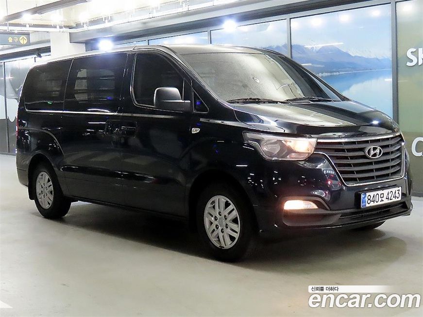 Hyundai Starex 2021