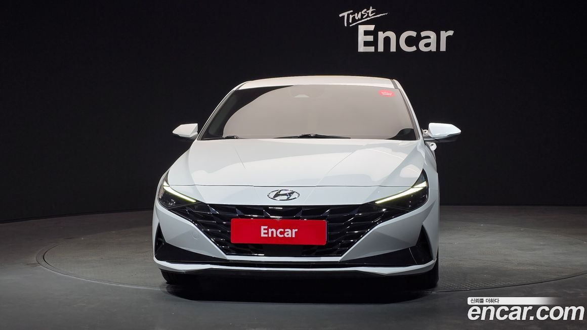 Hyundai AVANTE 2021