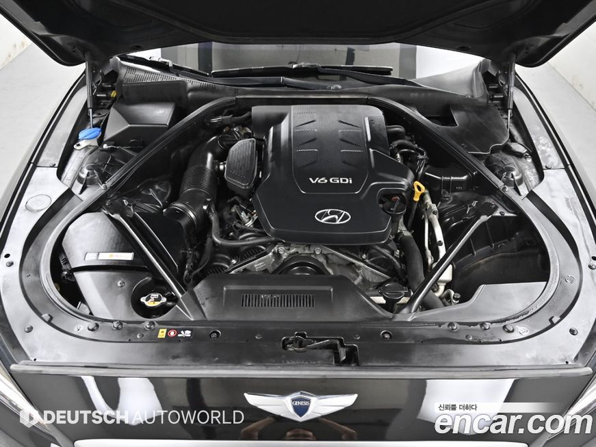 Hyundai Genesis 2016