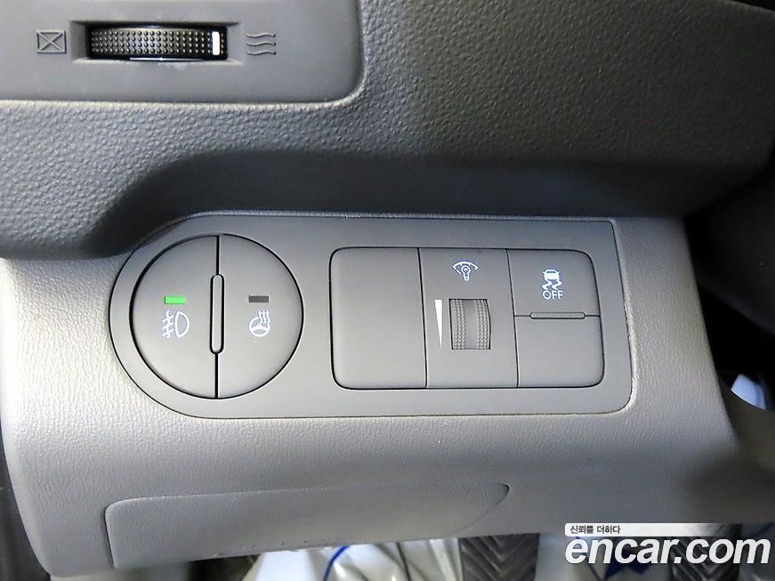 Hyundai Starex 2021
