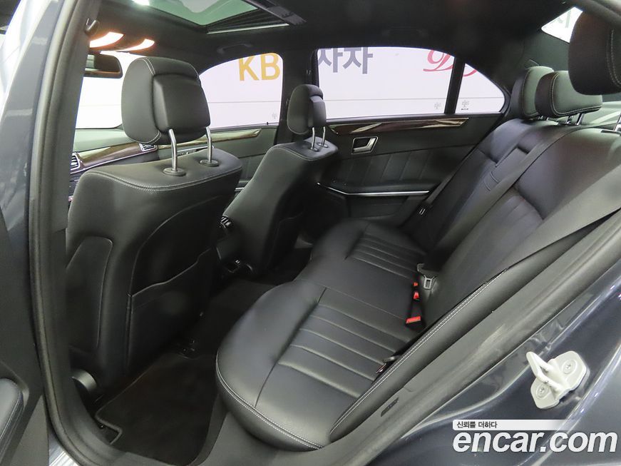 Mercedes-Benz E-Class 2016