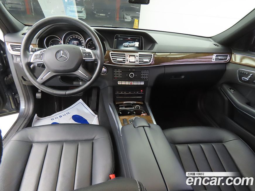 Mercedes-Benz E-Class 2016