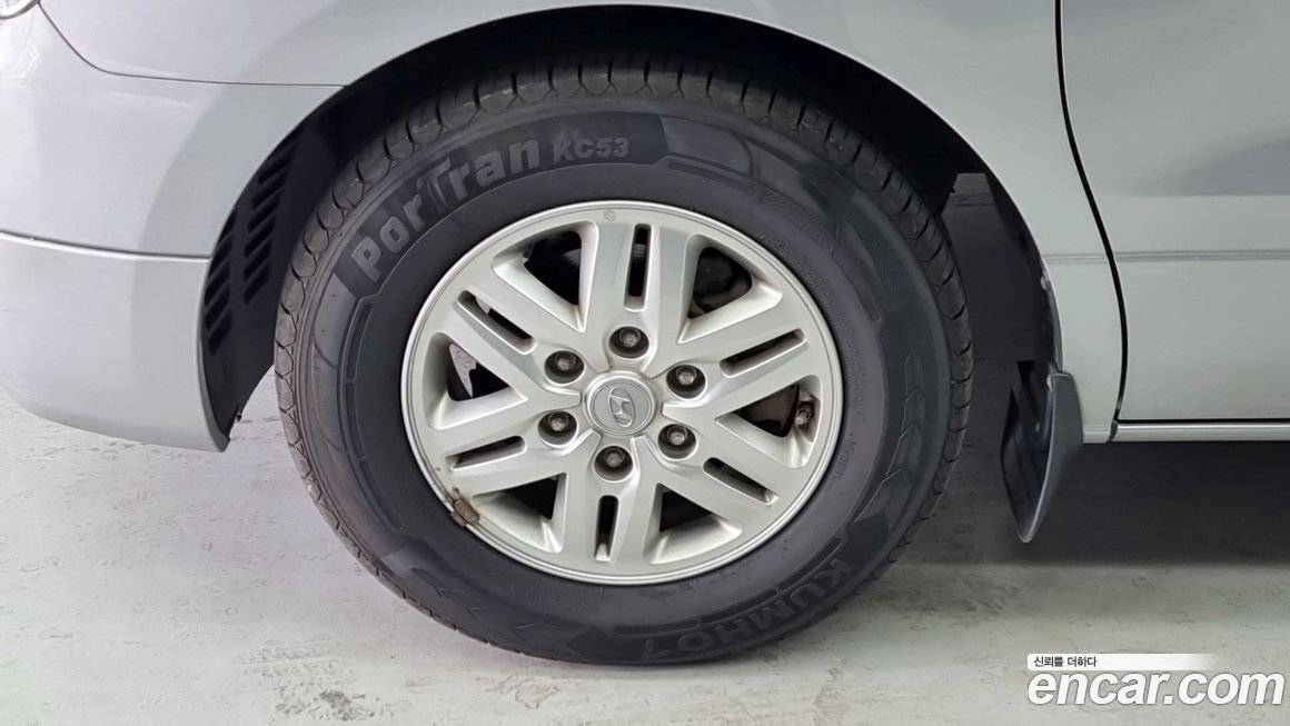 Hyundai Starex 2018