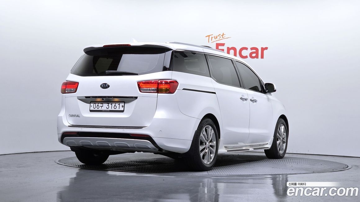 Kia Canival 2018