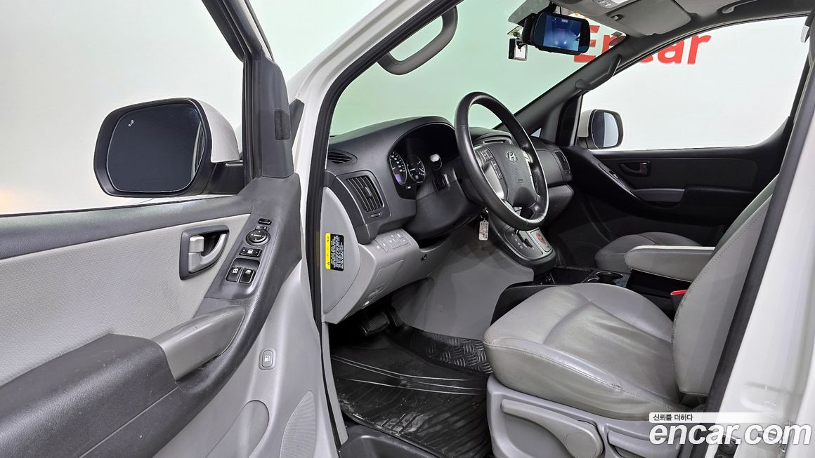 Hyundai Starex 2020