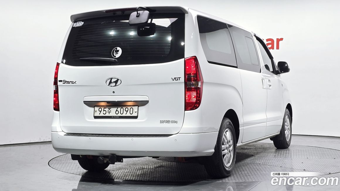 Hyundai Starex 2020