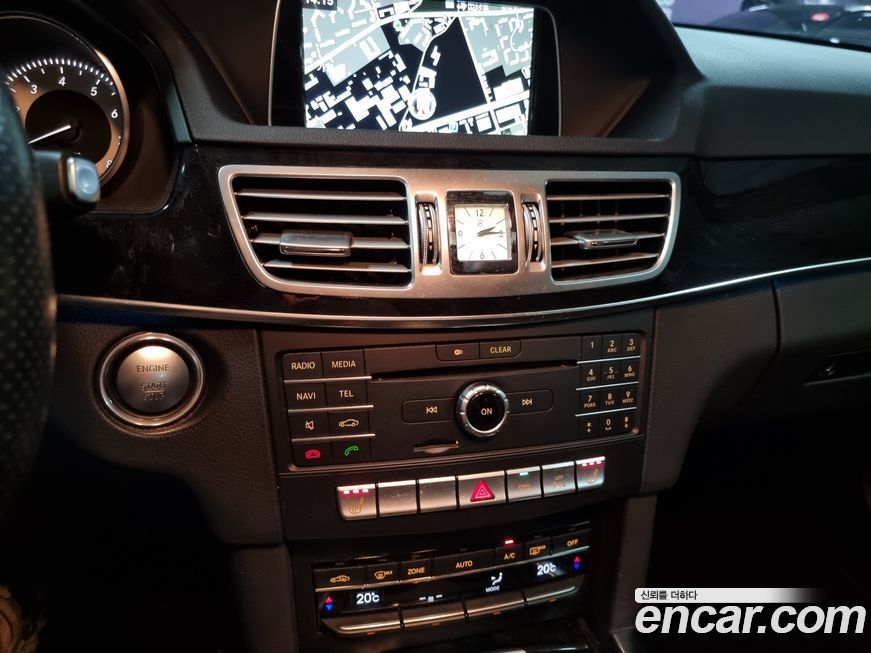 Mercedes-Benz E-Class 2016