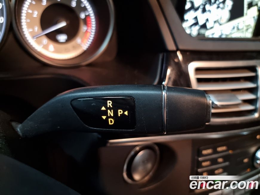 Mercedes-Benz E-Class 2016