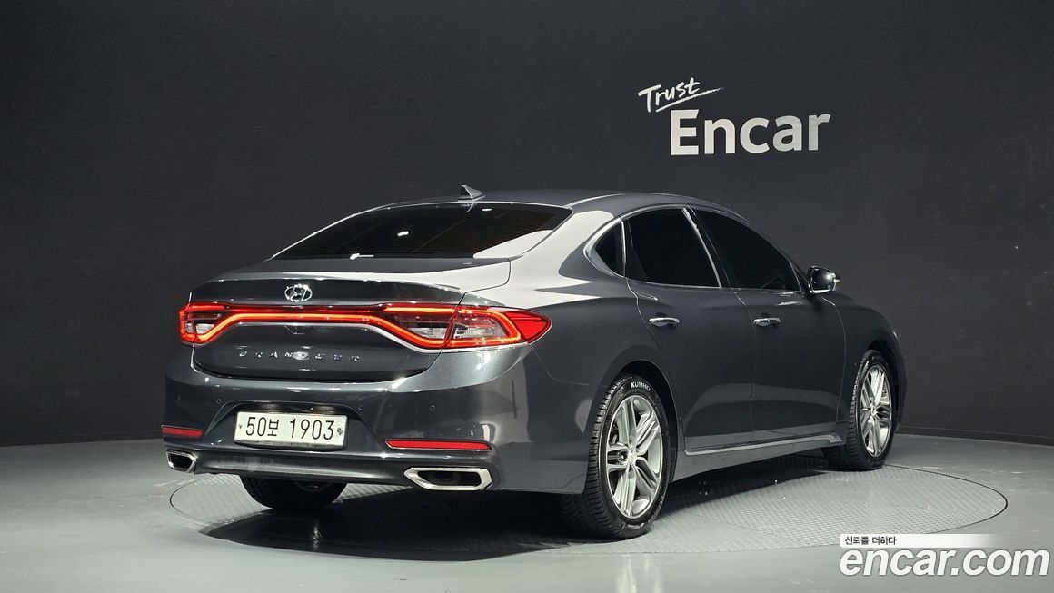 Hyundai Grandeur 2019