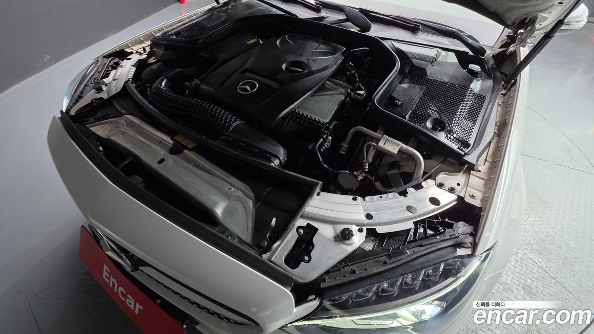 Mercedes-Benz C-Class 2017
