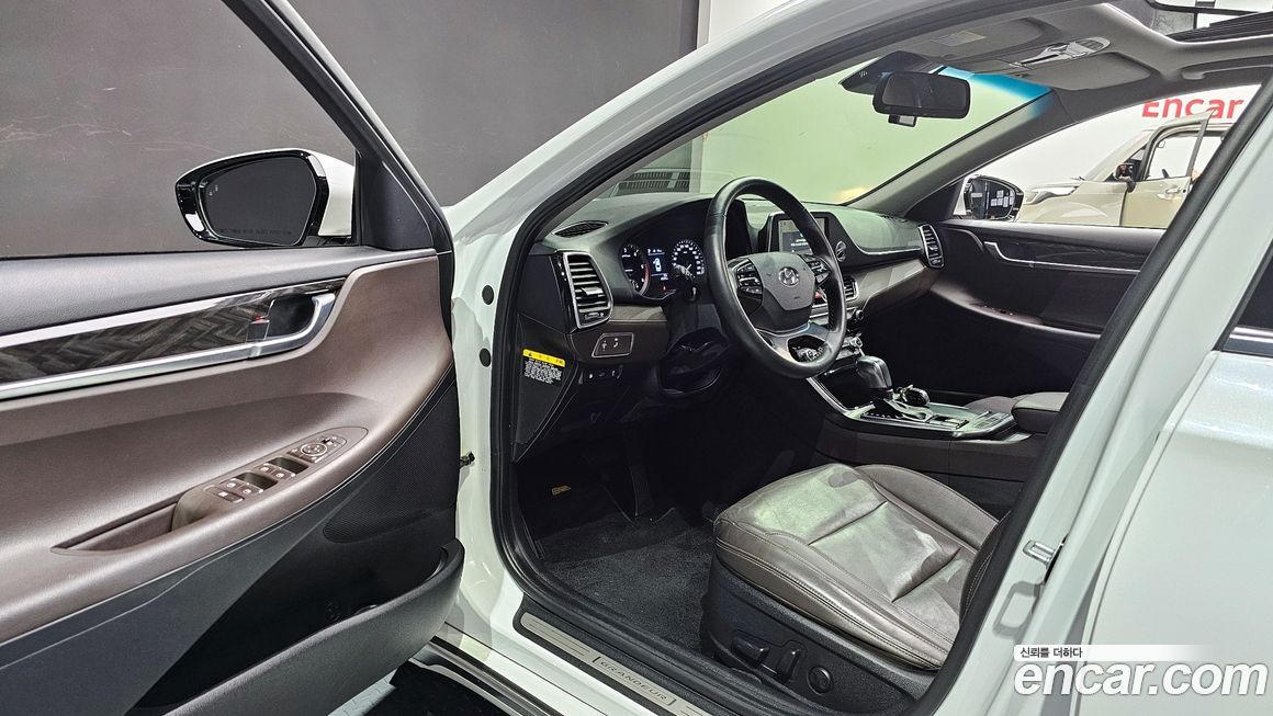 Hyundai Grandeur 2017