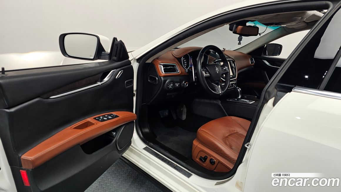 Maserati Ghibli 2014