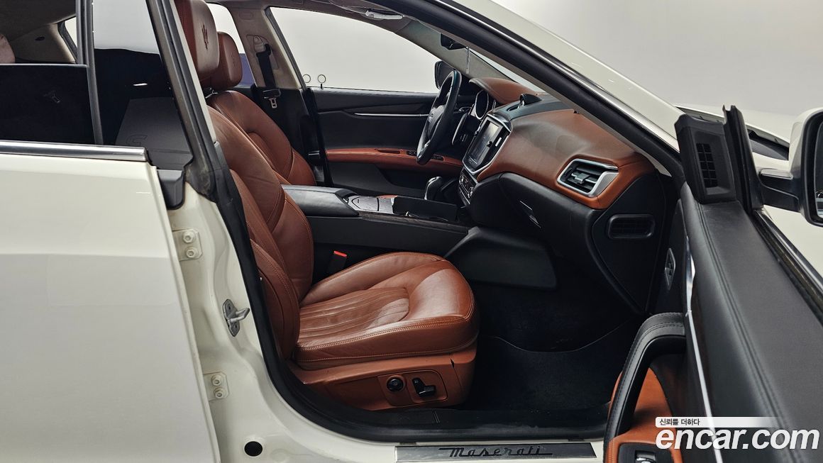 Maserati Ghibli 2014