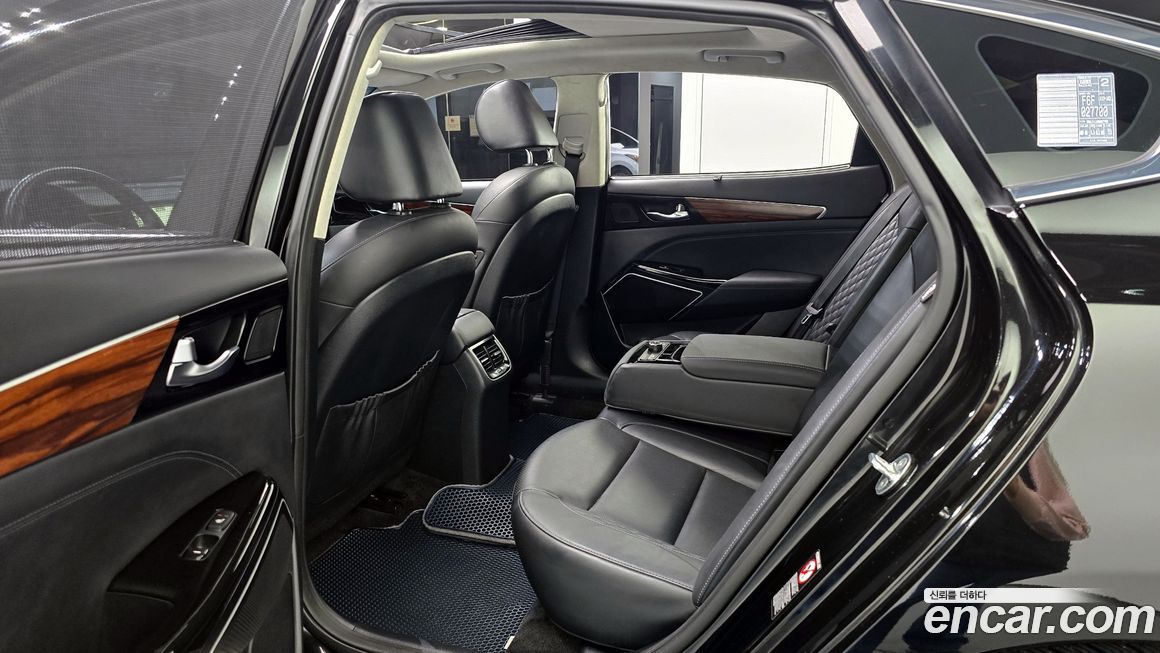 Kia K7 2016