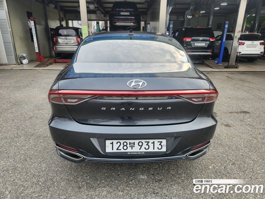 Hyundai Grandeur 2020