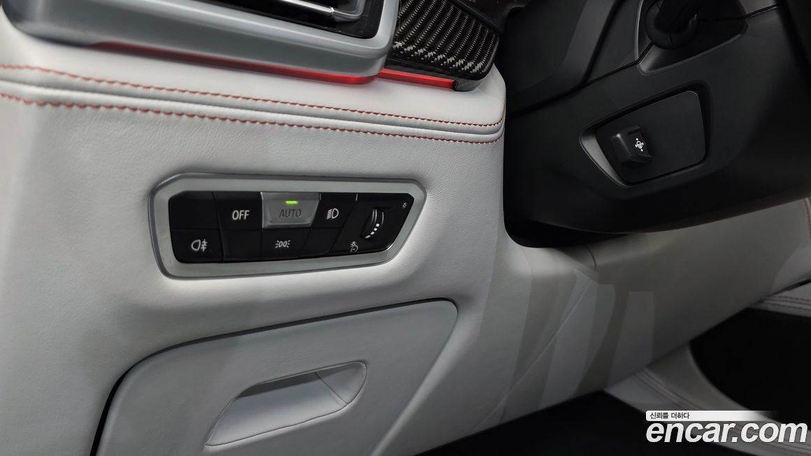 BMW X6M 2021