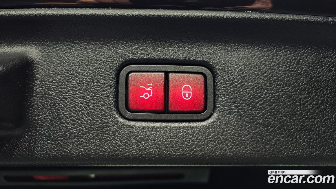 Mercedes-Benz S-Class 2023