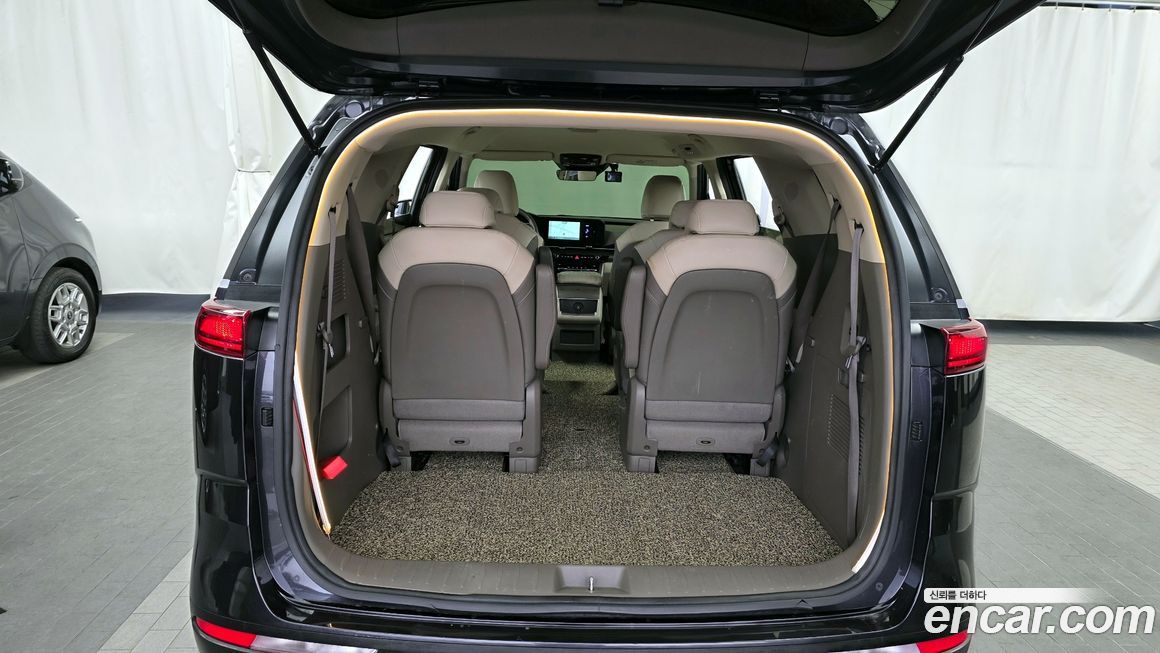 Kia Canival 2023