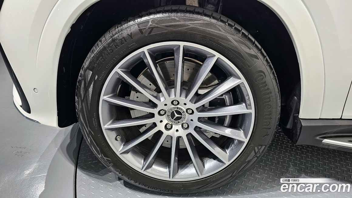 Mercedes-Benz GLE-Class 2025