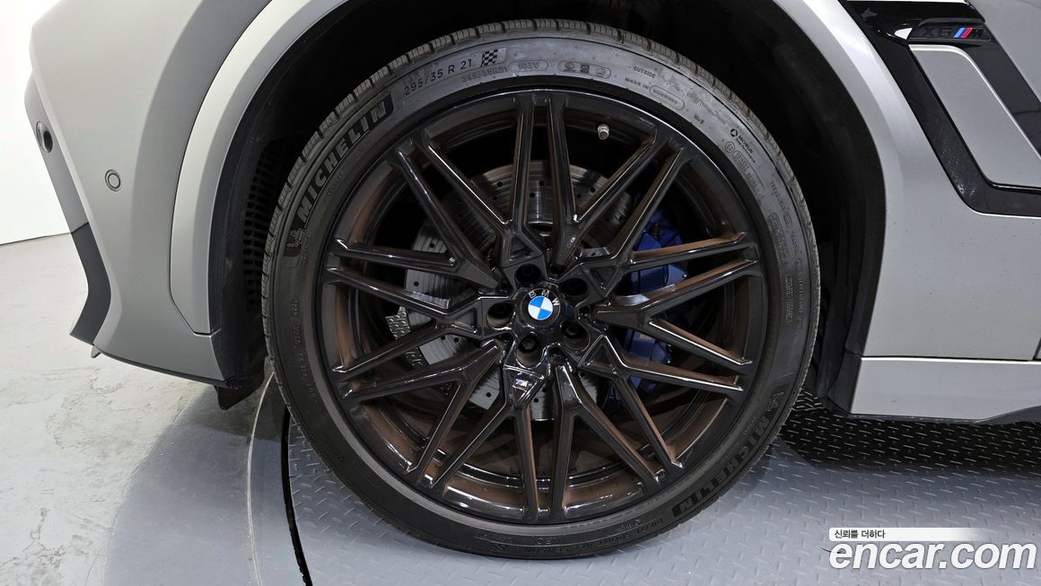 BMW X6M 2021