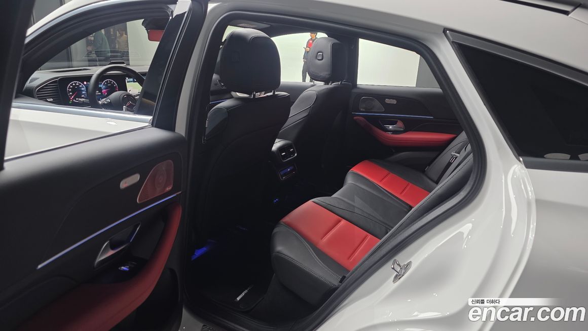 Mercedes-Benz GLE-Class 2025