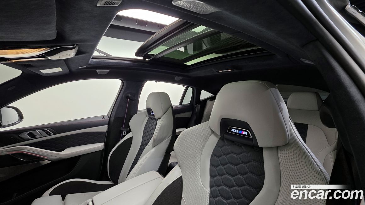 BMW X6M 2021