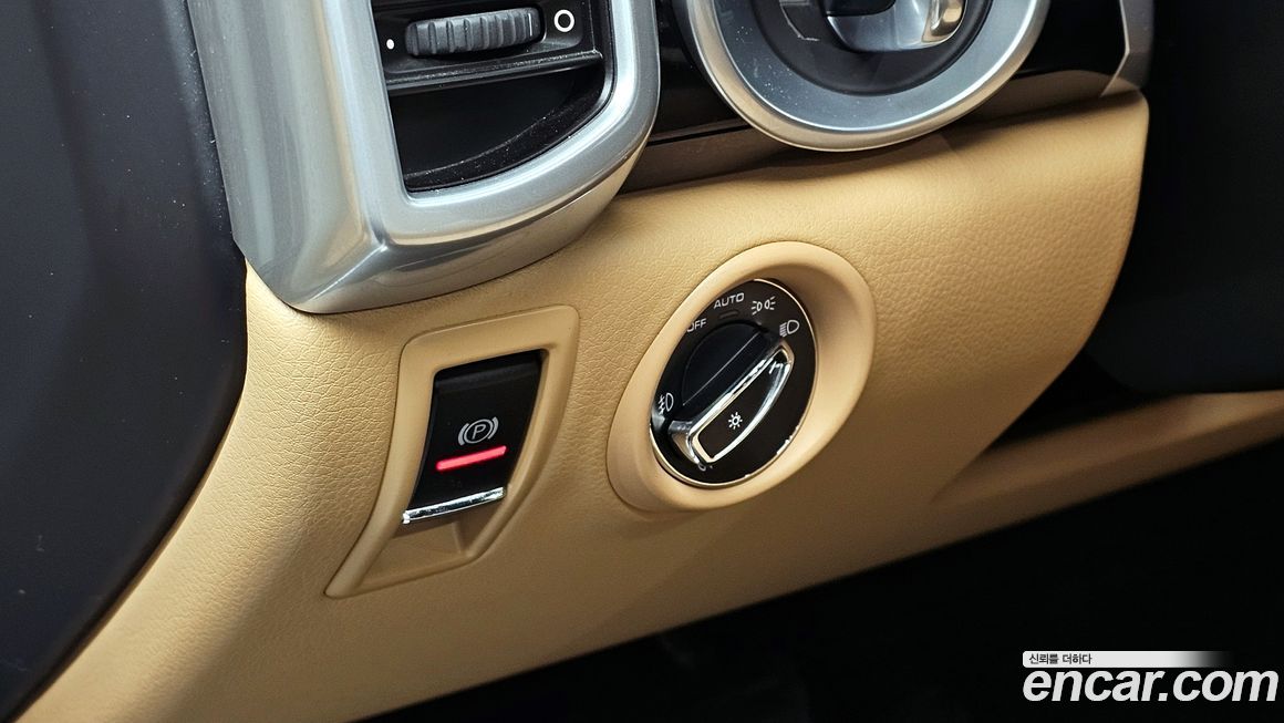 Porsche Cayenne 2016