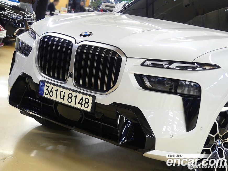 BMW X7 2024
