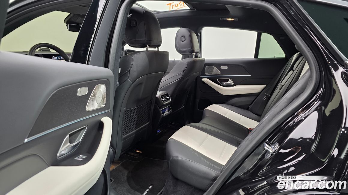 Mercedes-Benz GLE-Class 2025