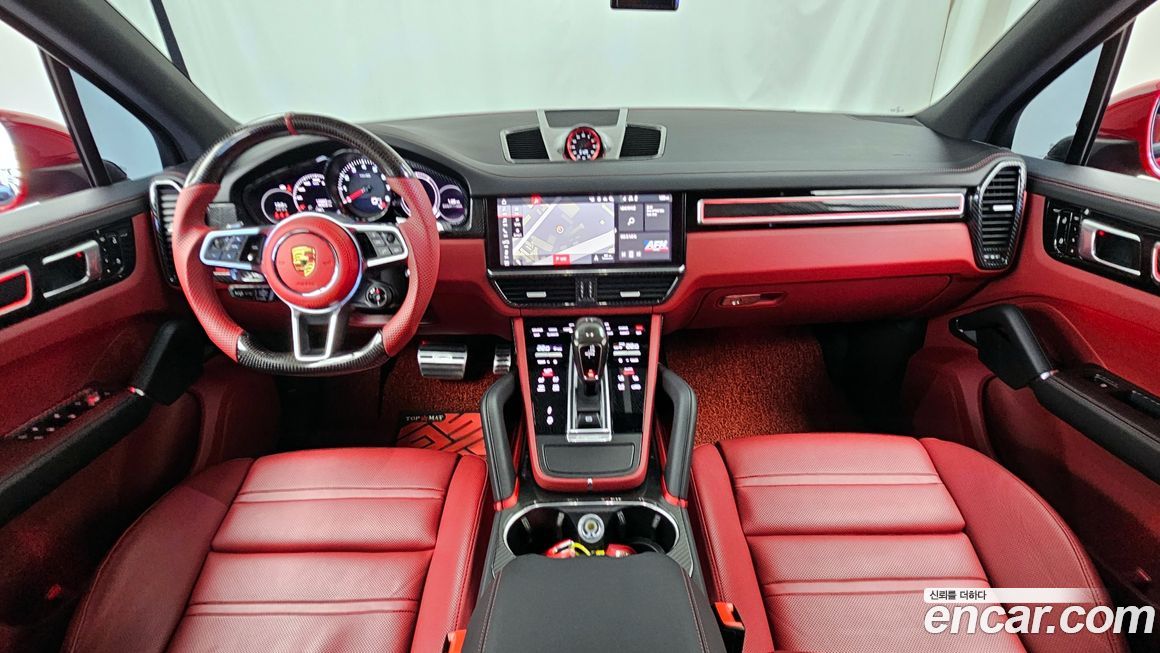 Porsche Cayenne 2021