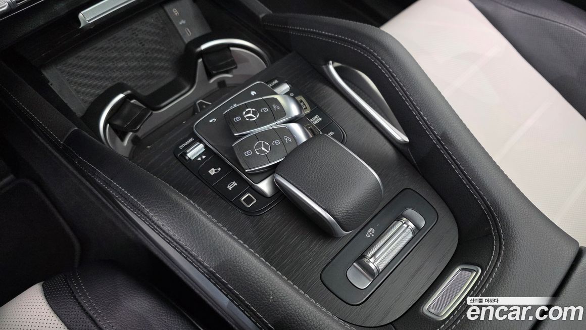 Mercedes-Benz GLE-Class 2025