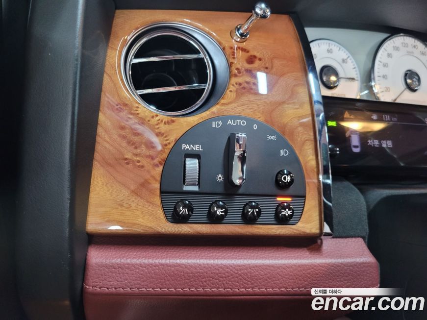 Rolls-Royce Ghost 2010