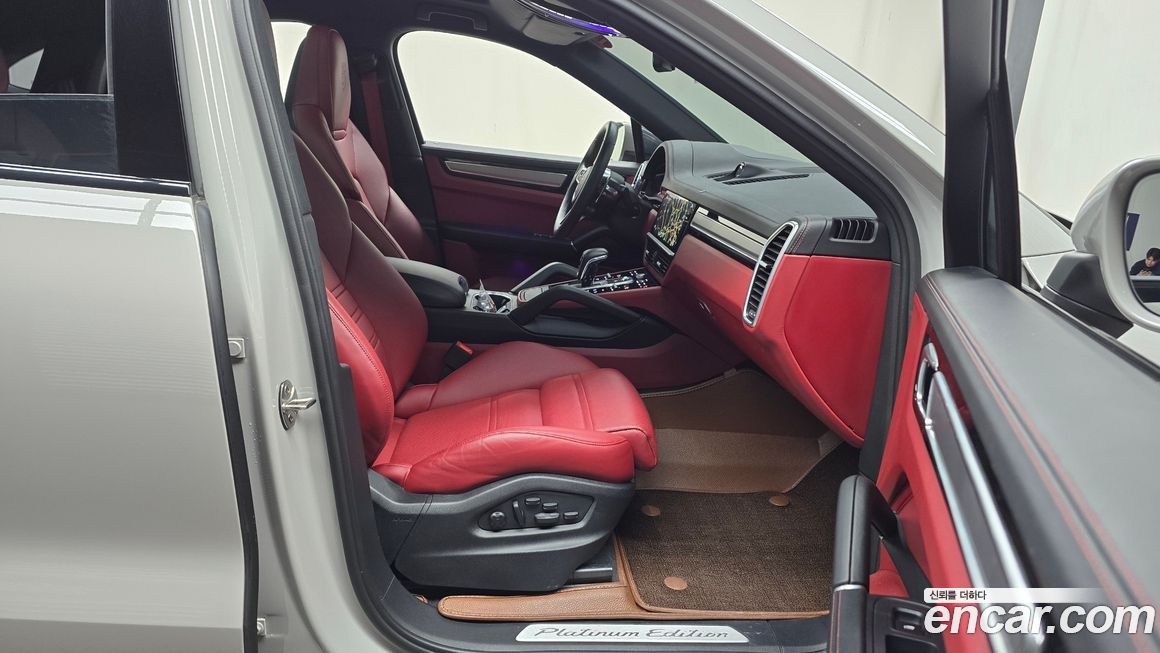 Porsche Cayenne 2023