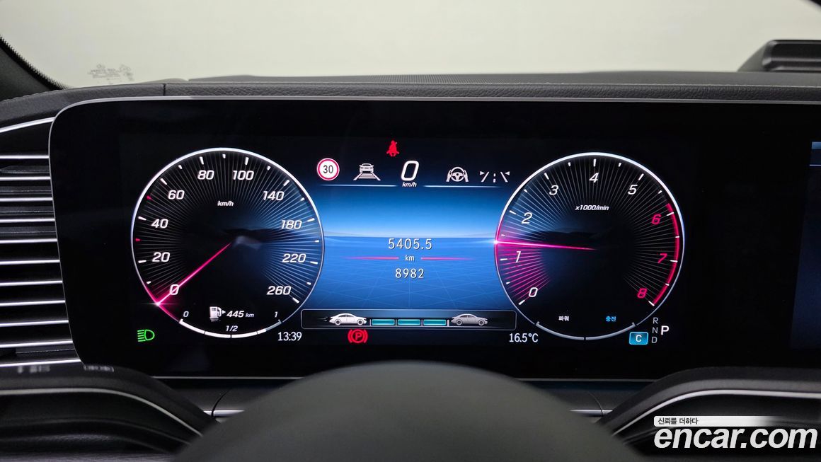 Mercedes-Benz GLE-Class 2025