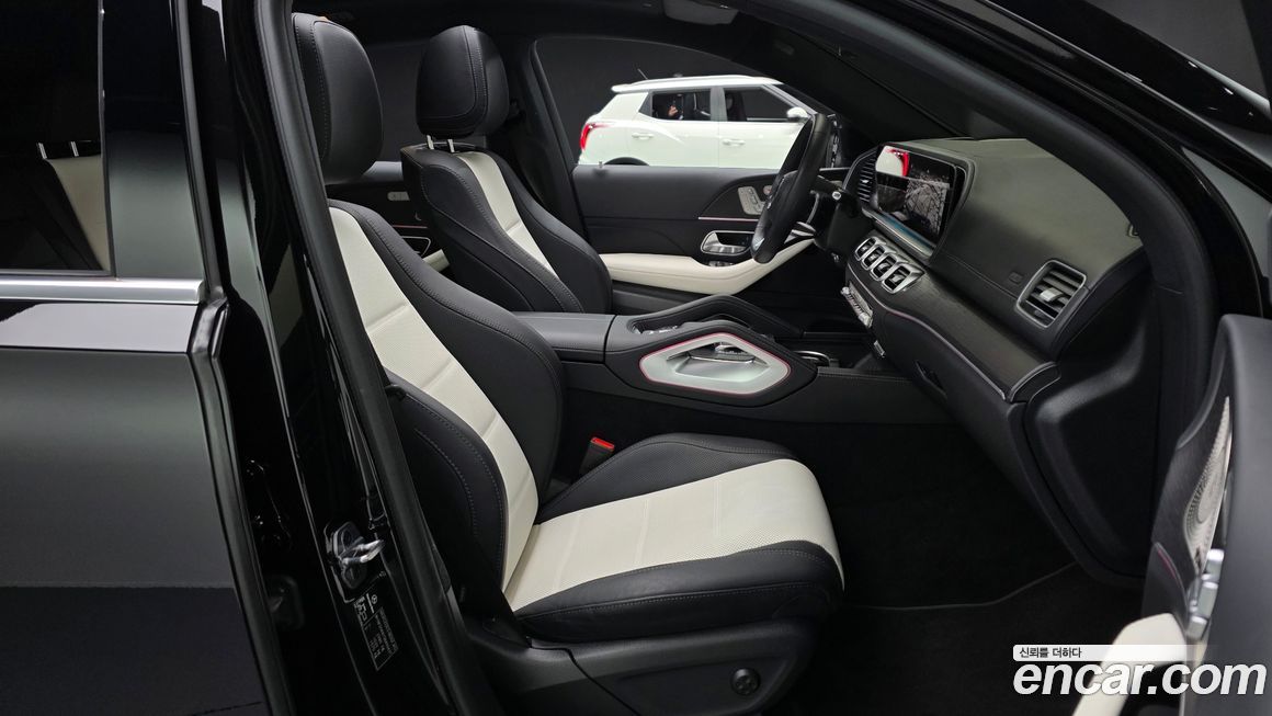 Mercedes-Benz GLE-Class 2025