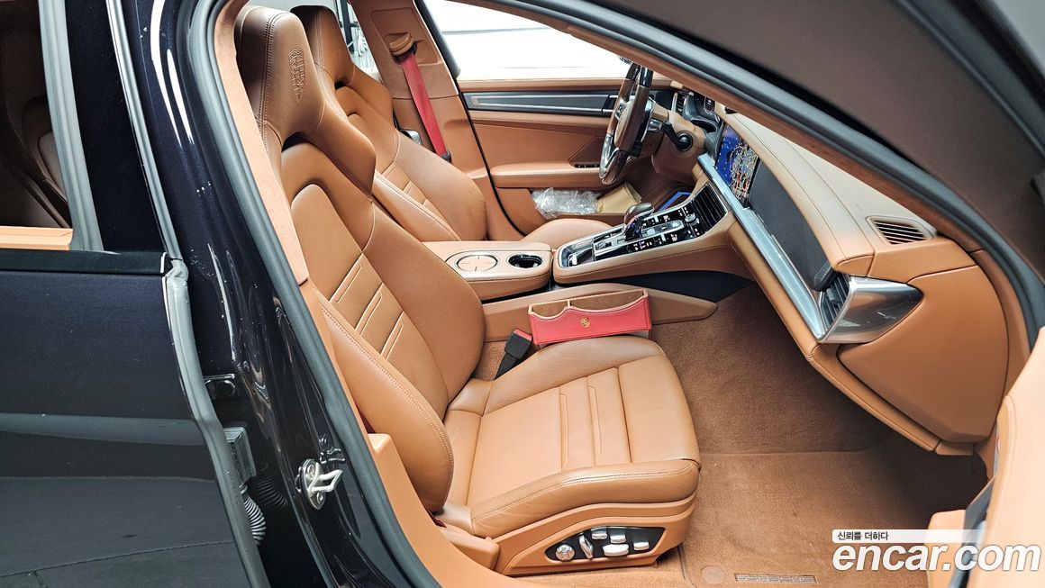 Porsche Panamera 2020