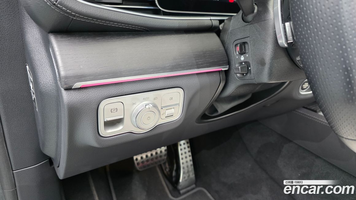 Mercedes-Benz GLE-Class 2025