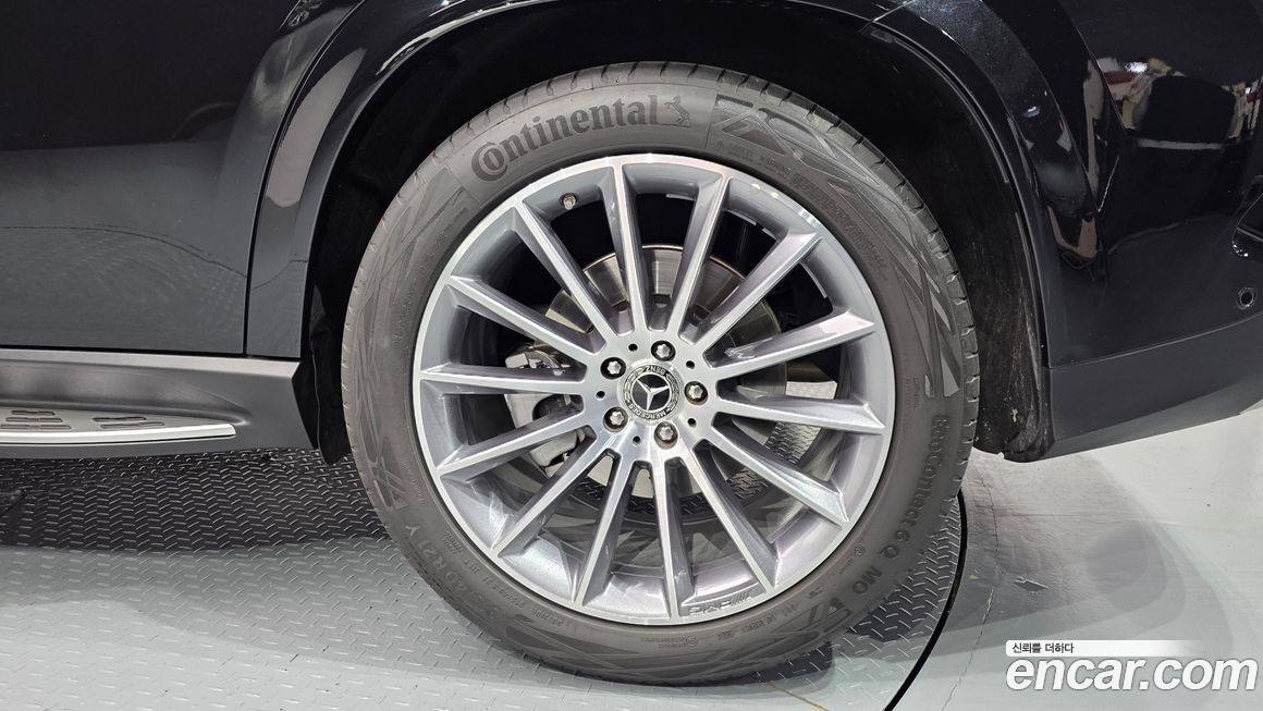 Mercedes-Benz GLE-Class 2025