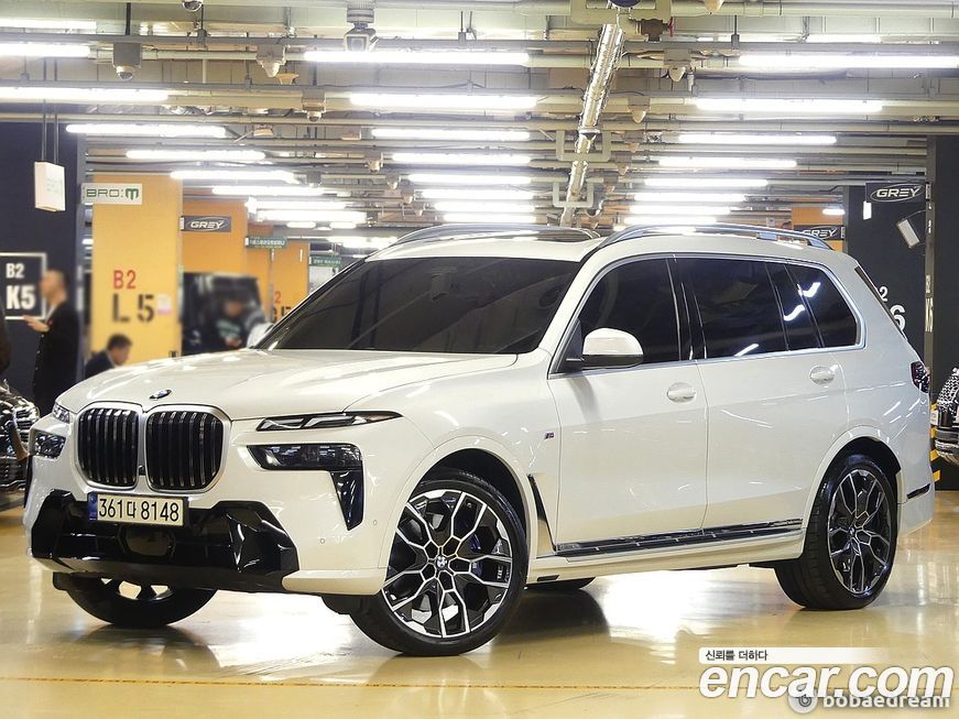 BMW X7 2024
