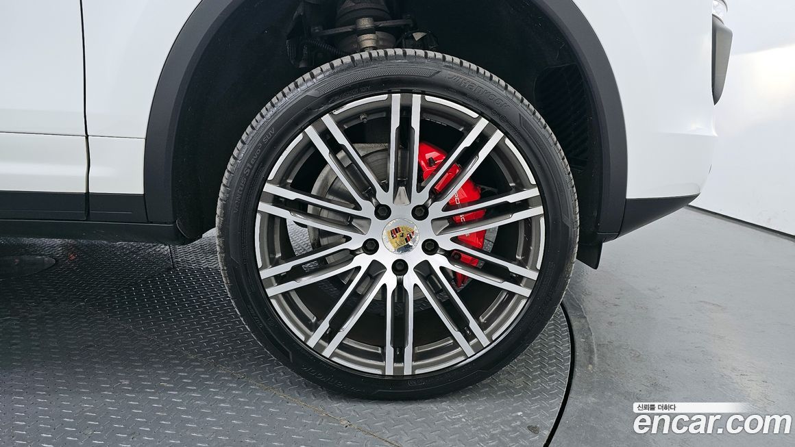 Porsche Cayenne 2016