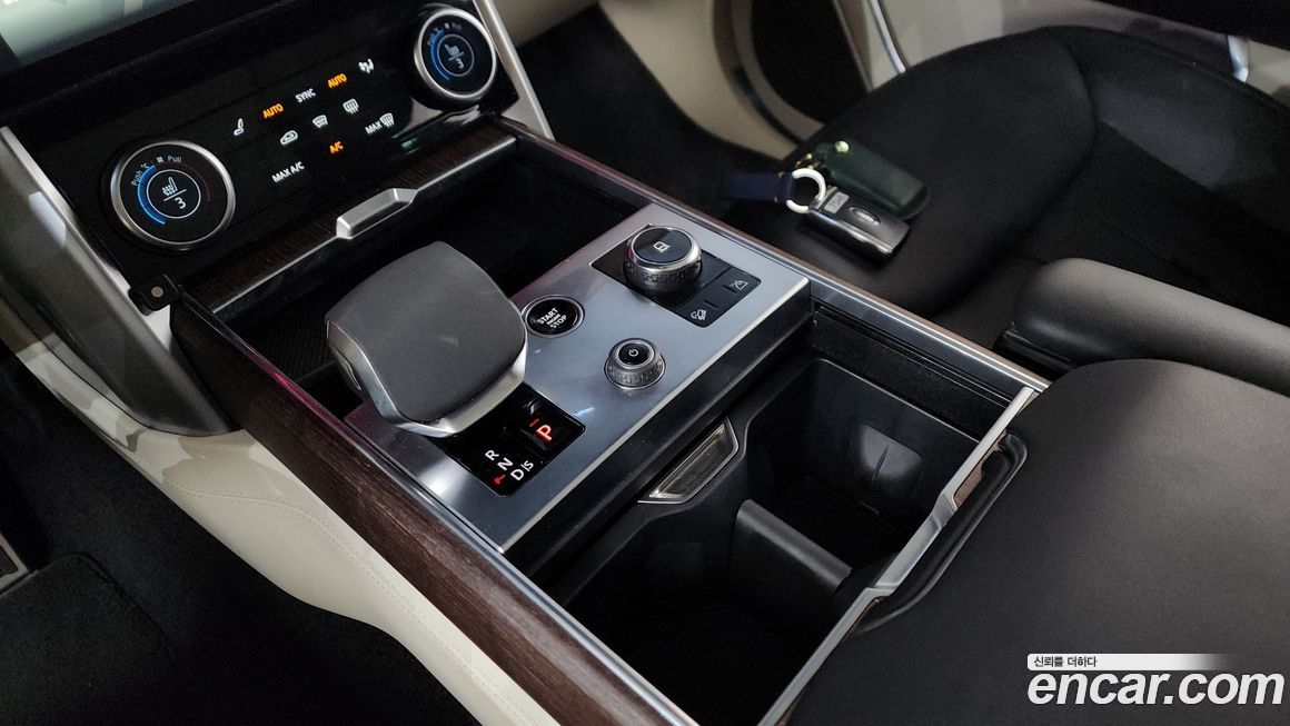 Land Rover Range Rover 2023