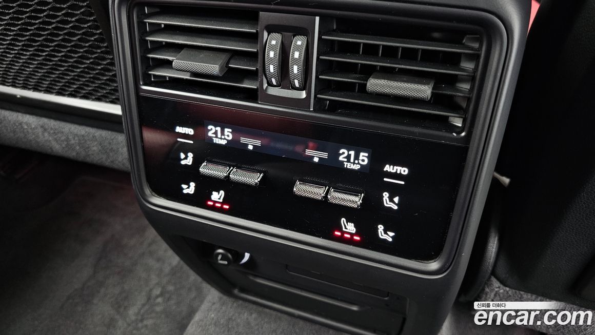 Porsche Cayenne 2024